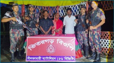 পঞ্চগড়ে সীমান্তে নারীসহ ৩ বাংলাদেশি আটক