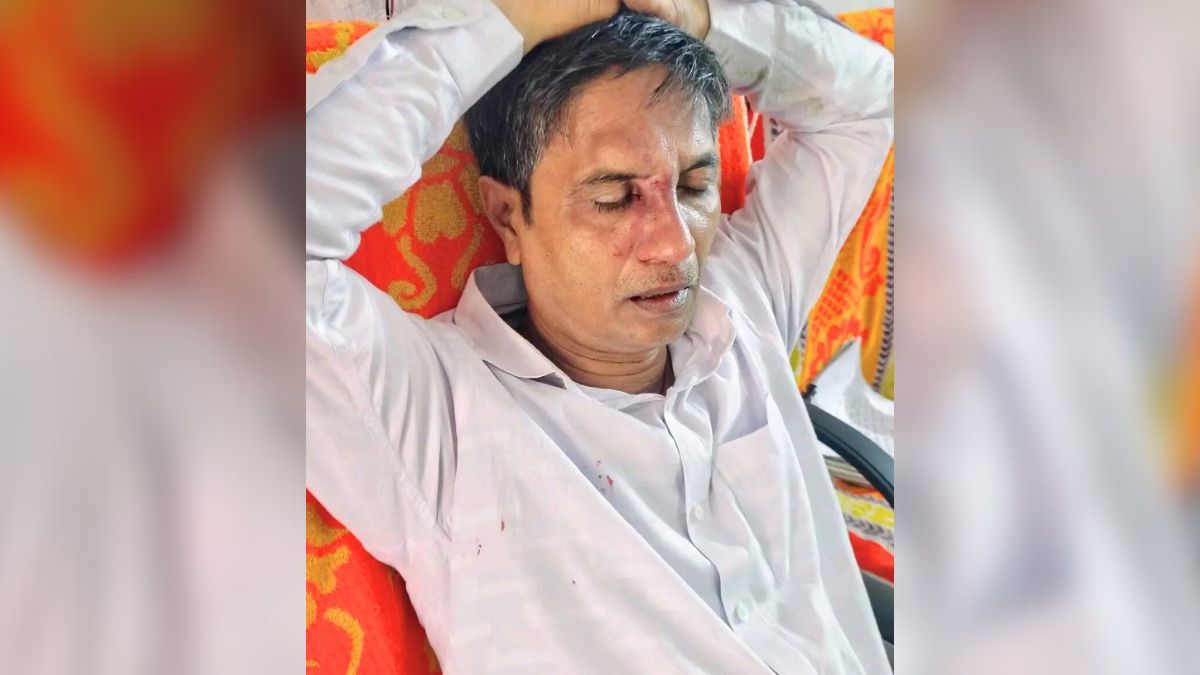 পটিয়ায় প্রধান শিক্ষকের ওপর হামলা, নিরাপত্তা নিশ্চিতের দাবি