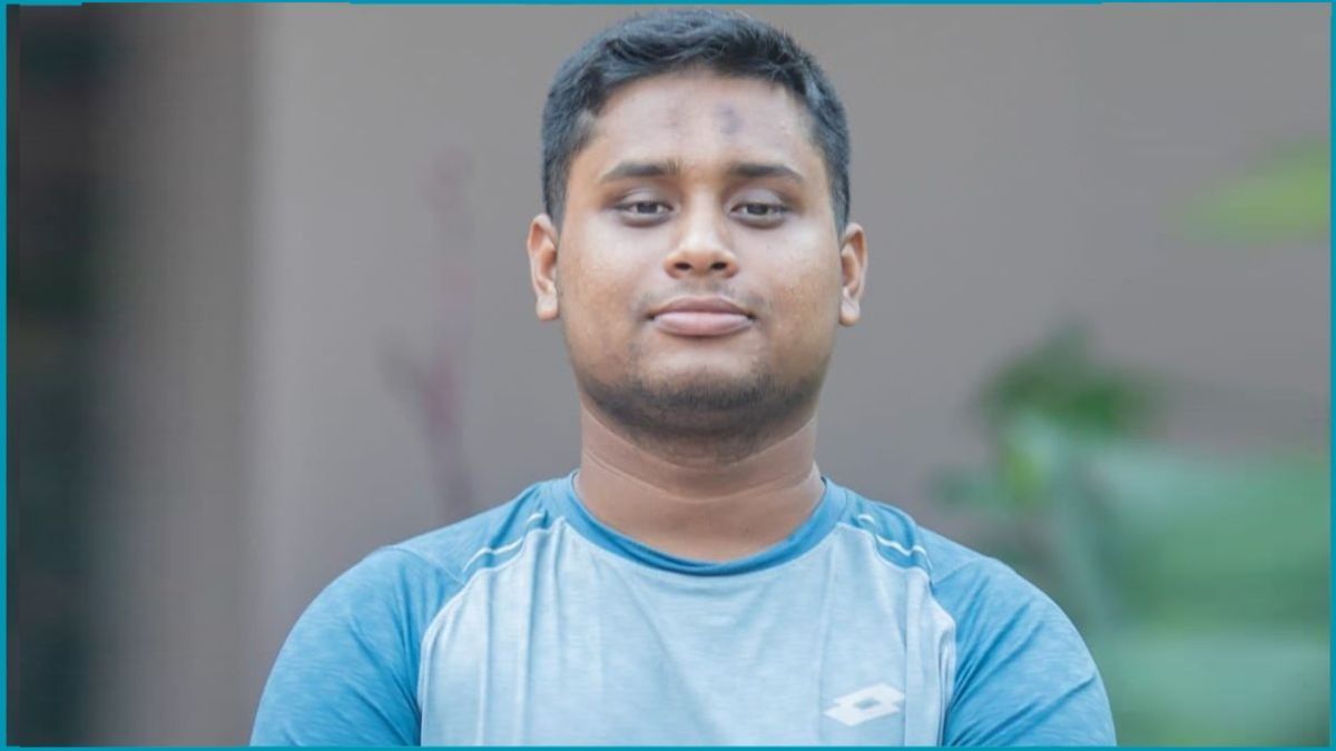 স্বাধীন সাংবাদিকতায় বড় বাধার কথা জানালেন হাসনাত