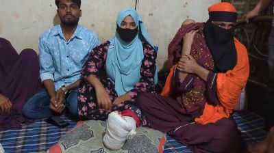 নোয়াখালীতে স্বামীকে আটকে গৃহবধূ ধর্ষণের চেষ্টা, সম্মান বাঁচাতে দ্বিতীয় তলা থেকে লাফ
