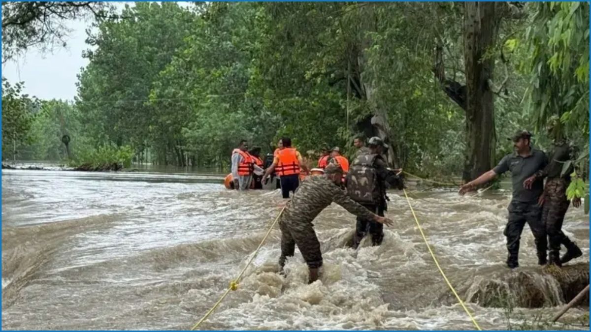 ভারতে ভূমিধসে নিহত ৩০