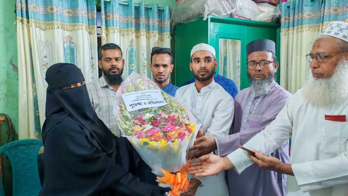 জাতীয় পর্যায়ে কুরআন প্রতিযোগিতায় প্রথম বাউফলের বুশরা