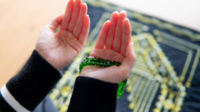 জুমার দিন যে দরুদ পাঠে ৮০ বছরের গুনাহ মাফ হয়