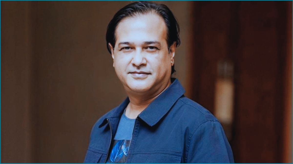 নির্লজ্জদের জন্যই মন্ত্রীদের চেয়ার : আসিফের ক্ষোভ