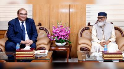 ধর্ম উপদেষ্টার সঙ্গে পাকিস্তানের নবনিযুক্ত হাইকমিশনারের সৌজন্য সাক্ষাৎ