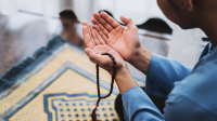 যে ৯ কারণে বান্দার দোয়া কবুল হয় না