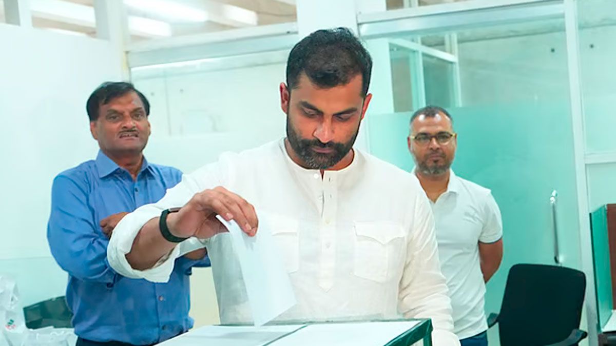 বিসিবি নির্বাচনের কারণেই কি কোয়াব থেকে সরে দাঁড়ালেন তামিম?