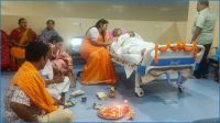 বাইক দুর্ঘটনায় শয্যাশায়ী বর, হাসপাতালেই হলো বিয়ে