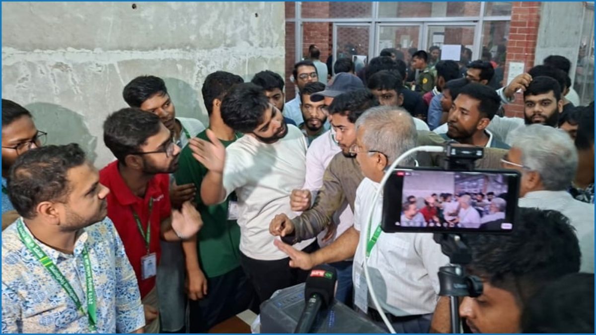 জাকসু নির্বাচনে পাল্টাপাল্টি অভিযোগ, জরুরি সংবাদ সম্মেলন ডেকেছে ছাত্রদল