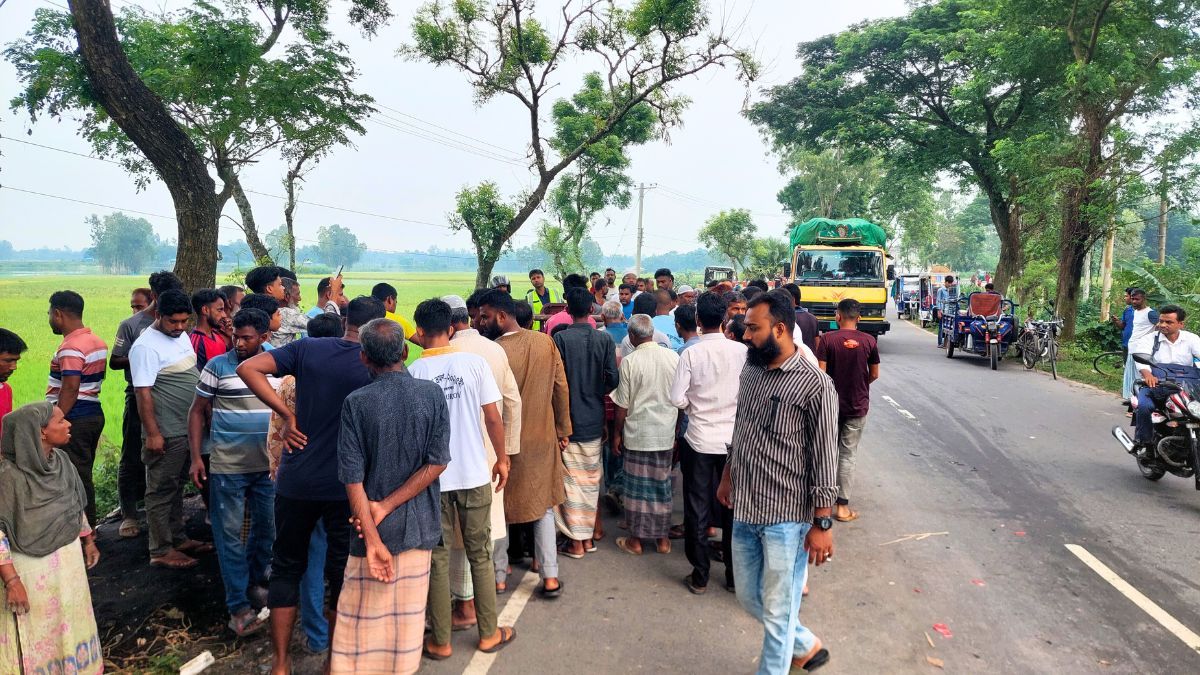 বগুড়ায় সড়ক দুর্ঘটনায় মোটরসাইকেল আরোহী নিহত