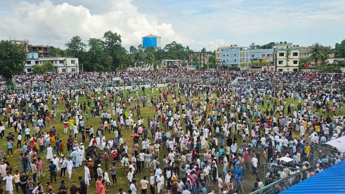 কক্সবাজারে ডিসি গোল্ড কাপের ফাইনাল ম্যাচে টিকিট কেলেঙ্কারি
