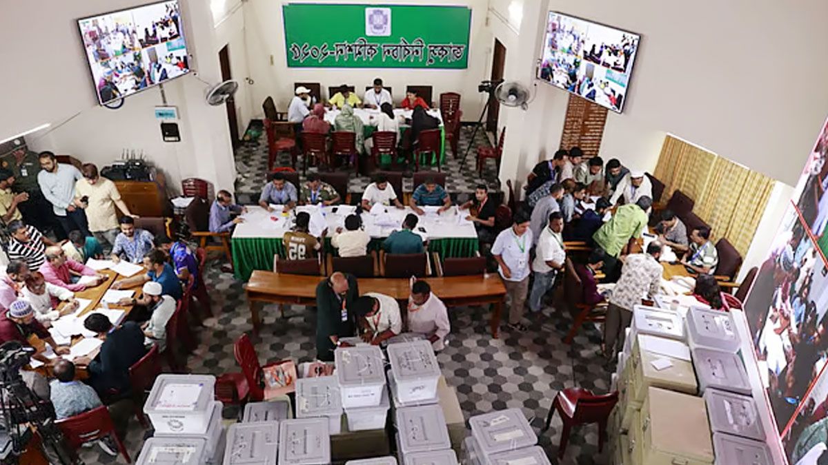 হঠাৎ বন্ধ জাকসুর ভোট গণনা, চলছে জরুরি সভা