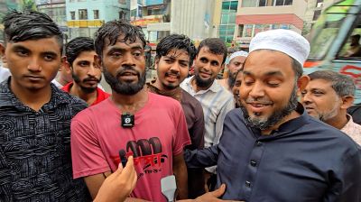 বুফে মিজানকে দাওয়াত দিতে এলেন আবেশ হোটেলের মালিক সুমন মিয়া