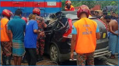 কক্সবাজার যাওয়ার পথে প্রাইভেটকারের ধাক্কায় বাবা-মেয়ের মৃত্যু