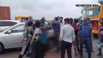 রূপগঞ্জে কাঞ্চন ব্রিজ এলাকায় হিজড়াদের চাঁদাবাজি, মাইক্রোবাসে হামলা