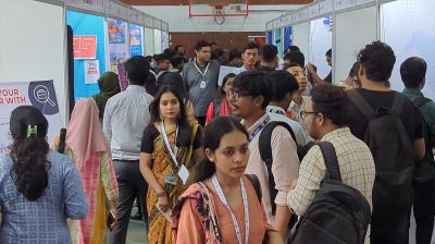 ক্যারিয়ার গড়ার সোনালি সুযোগ, এক্সিলেন্স বাংলাদেশের চাকরি মেলায়