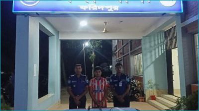 ভাঙ্গায় নদীতে অস্ত্র প্রদর্শন, যুবক গ্রেপ্তার