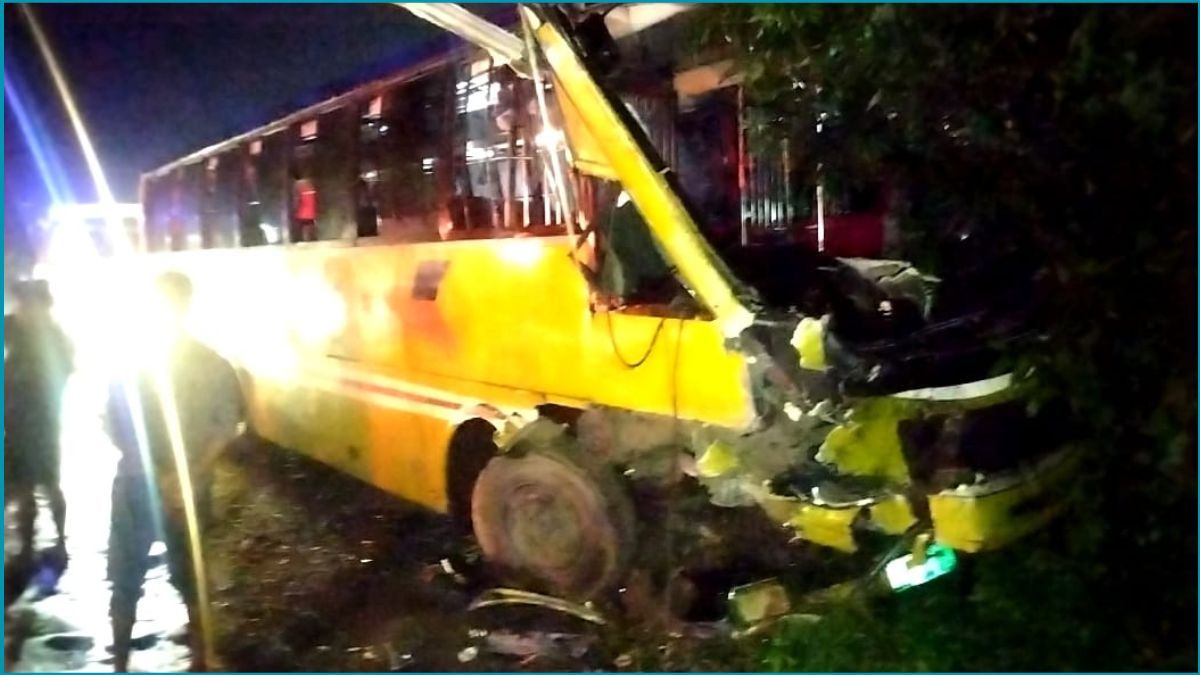 পটিয়ায় দুই বাসের সংঘর্ষে নিহত ১, আহত ৩৫