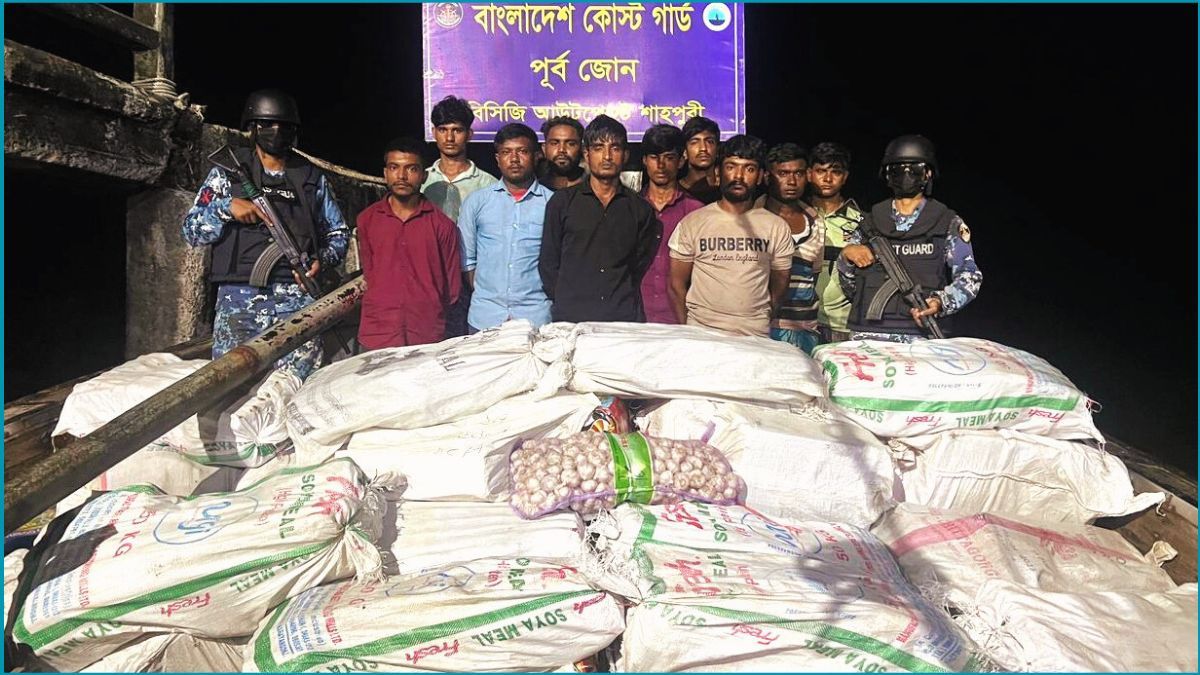 মিয়ানমার থেকে পণ্যের বিনিময়ে আসছে মাদক, আটক ১০