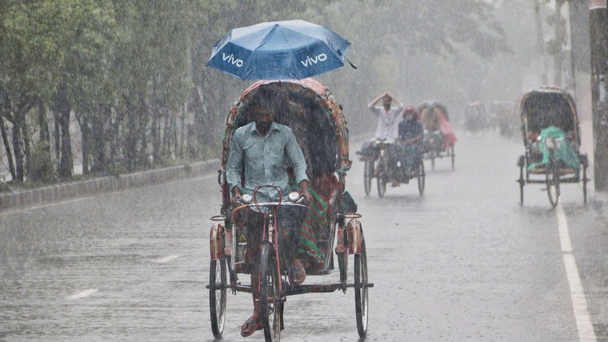 সারাদেশে বজ্রসহ বৃষ্টির পূর্বাভাস
