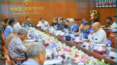 সব জায়গায় নির্বিঘ্নে হবে দুর্গাপূজা : স্বরাষ্ট্র উপদেষ্টা