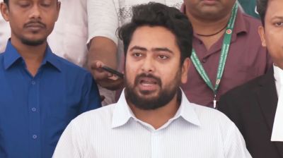 আ.লীগকে দল হিসেবে বিচারের আওতায় আনার দাবি নাহিদের