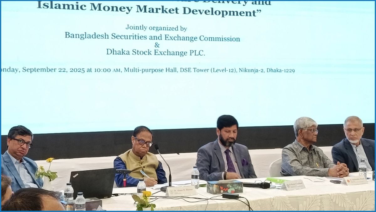 পুঁজিবাজারকে স্থায়ী আয়ের উৎস ভাবা বিপজ্জনক : অর্থ উপদেষ্টা