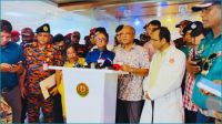 ফায়ার সার্ভিসের দগ্ধ ৩ সদস্যের অবস্থা আশঙ্কাজনক : স্বরাষ্ট্র উপদেষ্টা