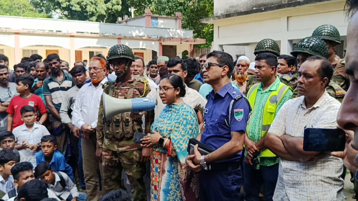 শৈলকুপায় ৬ষ্ঠ শ্রেণির ছাত্রীকে যৌন হয়রানির অভিযোগ প্রধান শিক্ষকের বিরুদ্ধে