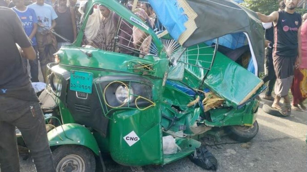 সুনামগঞ্জে পিকআপ-সিএনজির সংঘর্ষে মা-মেয়েসহ নিহত ৩