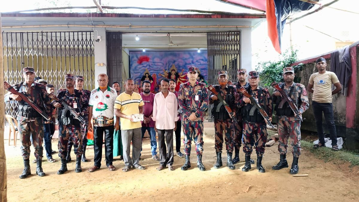 খাগড়াছড়িতে ২২ পূজা মন্ডপে নিরাপত্তা জোরদার