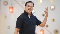 এবার বিসিবির নির্বাচনে দাঁড়াচ্ছেন গায়ক আসিফ আকবর