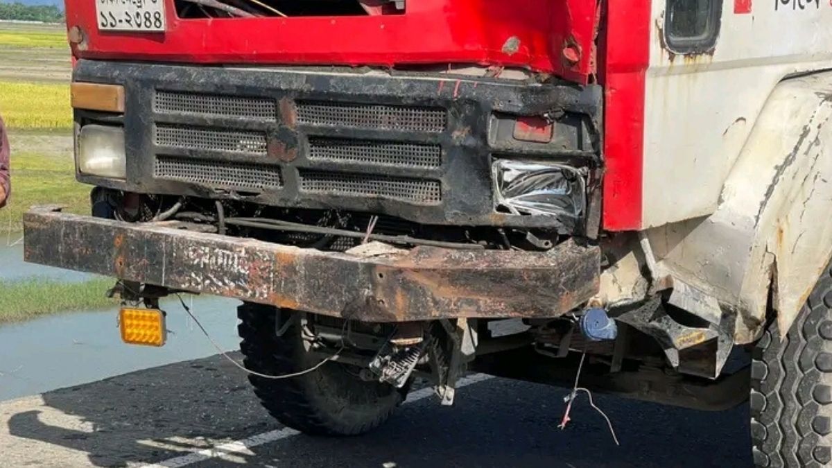 টেকনাফে সড়ক দুর্ঘটনায় শ্যালক-দুলাভাইয়ের মৃত্যু