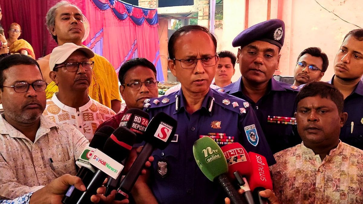 আমাদের সম্প্রীতির বন্ধনকে কেউ নস্যাৎ করতে পারবে না : আমিনুল ইসলাম