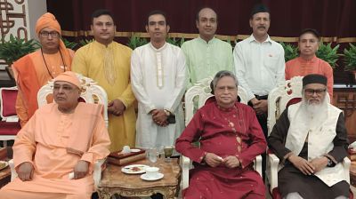 রাষ্ট্রপতির সঙ্গে হিন্দু মহাজোটের শুভেচ্ছা বিনিময়