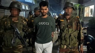 উত্তরায় ‘ছাত্র সমন্বয়ক’ দাবি করে চাঁদাবাজি-সন্ত্রাসীর অভিযোগ, গ্রেপ্তার ৩