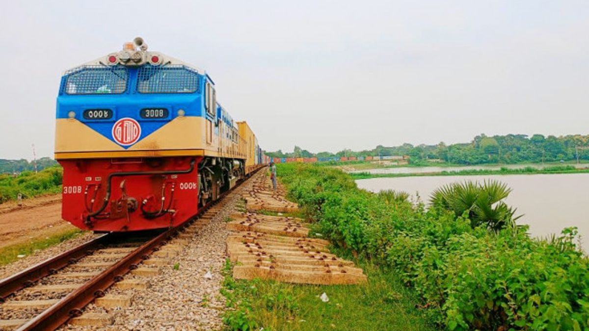 ঢাকা-চট্টগ্রাম সড়ক সম্প্রসারণ নয়, রেলপথের ওপর গুরুত্ব সরকারের