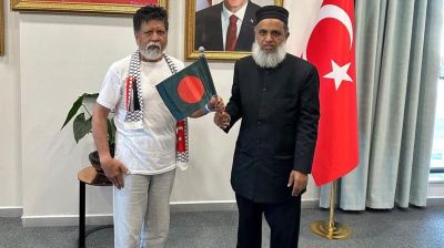 শনিবার ভোরে দেশে ফিরছেন শহিদুল আলম
