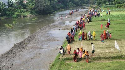 বগুড়ায় নদীতে গোসলে নেমে ২ বন্ধু নিখোঁজ, একজন জীবিত উদ্ধার