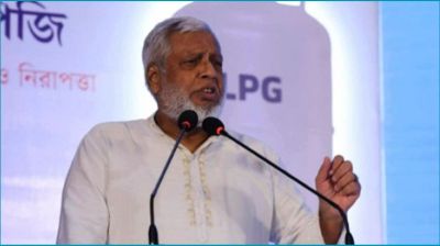 এলপিজি সিলিন্ডার ১ হাজার টাকার মধ্যে হওয়া উচিত : জ্বালানি উপদেষ্টা