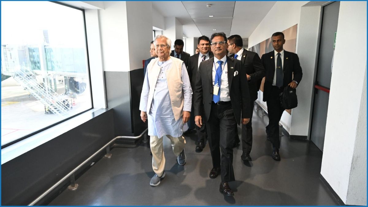 রোমে পৌঁছেছেন প্রধান উপদেষ্টা