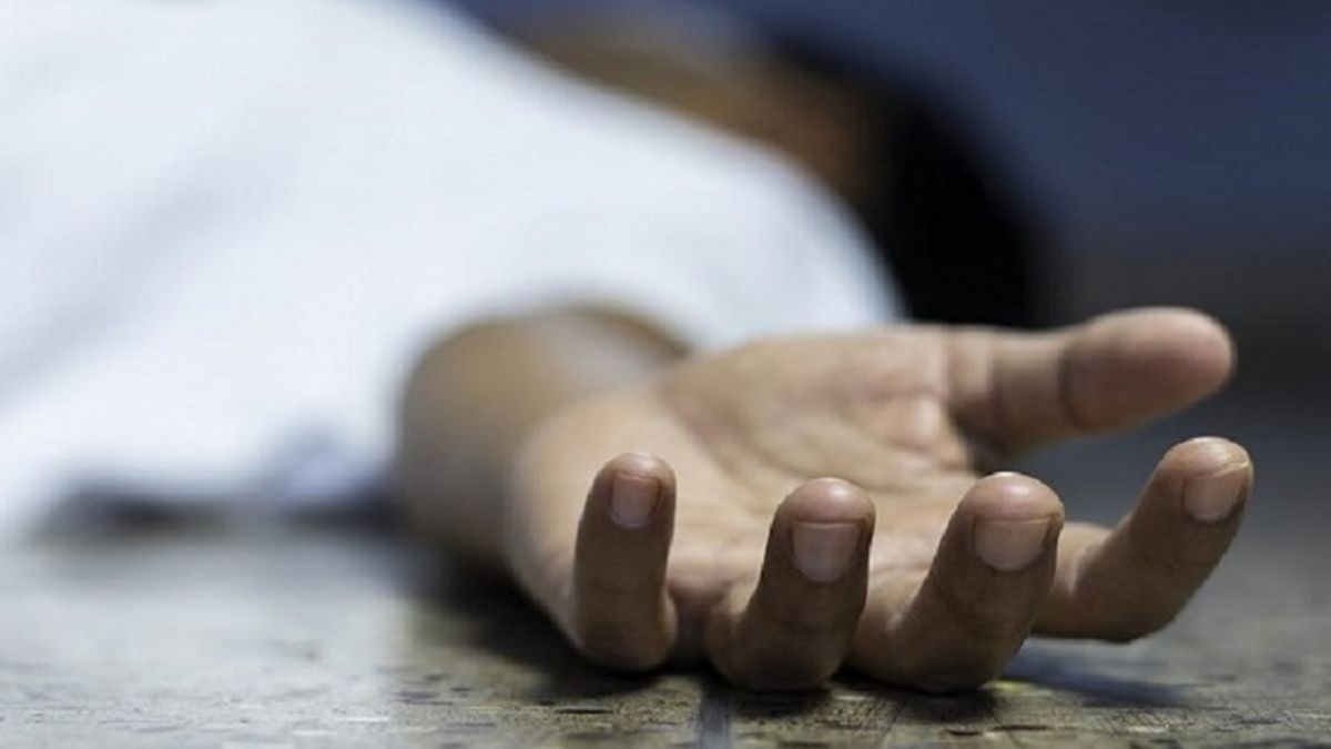 যশোরে বাসের ধাক্কায় বৃদ্ধের মৃত্যু