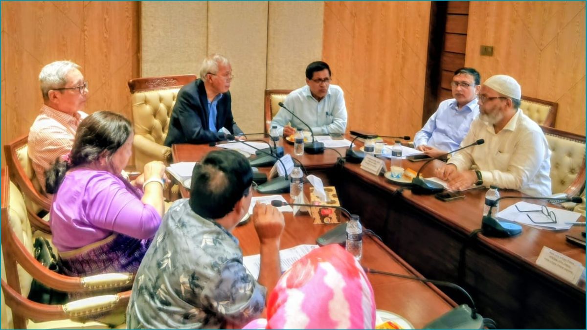 খুব শিগগিরই পার্বত্য চট্টগ্রামে ই-লার্নিং স্কুল চালু হবে : পার্বত্য উপদেষ্টা