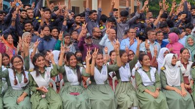 জিপিএ ফাইভে এগিয়ে ঢাকা, কমেছে পাসের হার