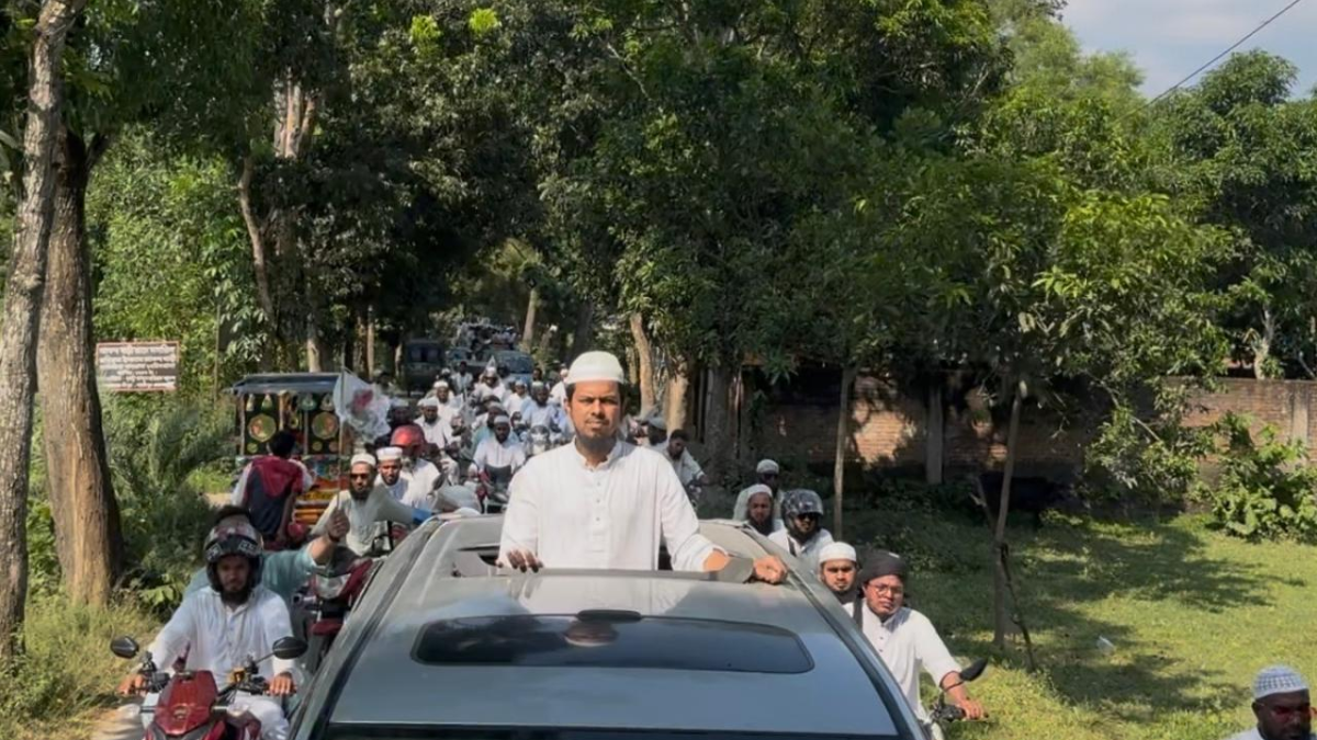 গাজীপুর-৩ আসনে মাওলানা এহসানুল হকের গণসংযোগ