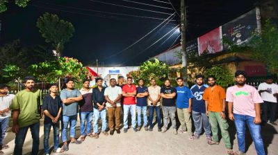 ফরিদপুরে স্বৈরাচার পুনর্বাসনের প্রতিবাদে ছাত্রদলের মশাল মিছিল