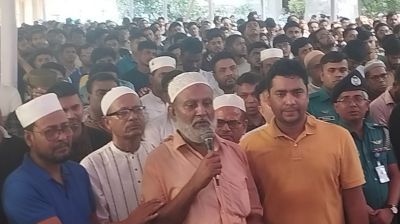 জবি শিক্ষার্থী খুন : ছেলের জানাজায় কেঁদে কেঁদে যা বললেন বাবা