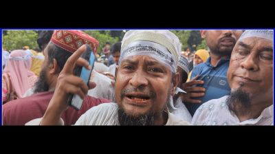 ‘যতক্ষণ পর্যন্ত বেতন না দেবে আমরা রাস্তা ঘাটে শুয়ে থাকব’