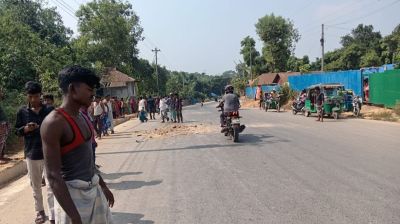 মিরসরাইয়ে সড়ক দুর্ঘটনায় মা-ছেলের মৃত্যু