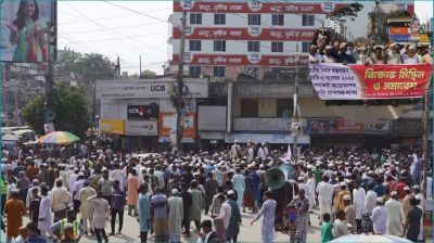 গণভোটসহ ৫ দাবিতে ঝিনাইদহে জামায়াতের বিক্ষোভ সমাবেশ